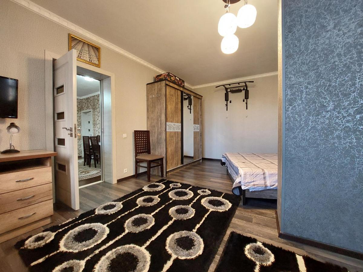 Hi-Tech Apartment In City Center Tashkent Exterior photo