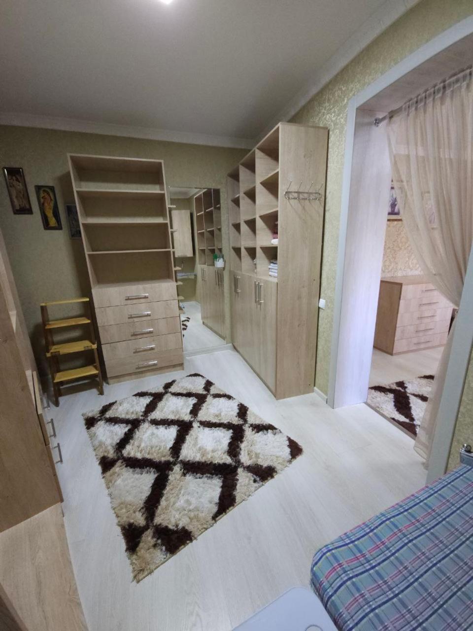 Hi-Tech Apartment In City Center Tashkent Exterior photo